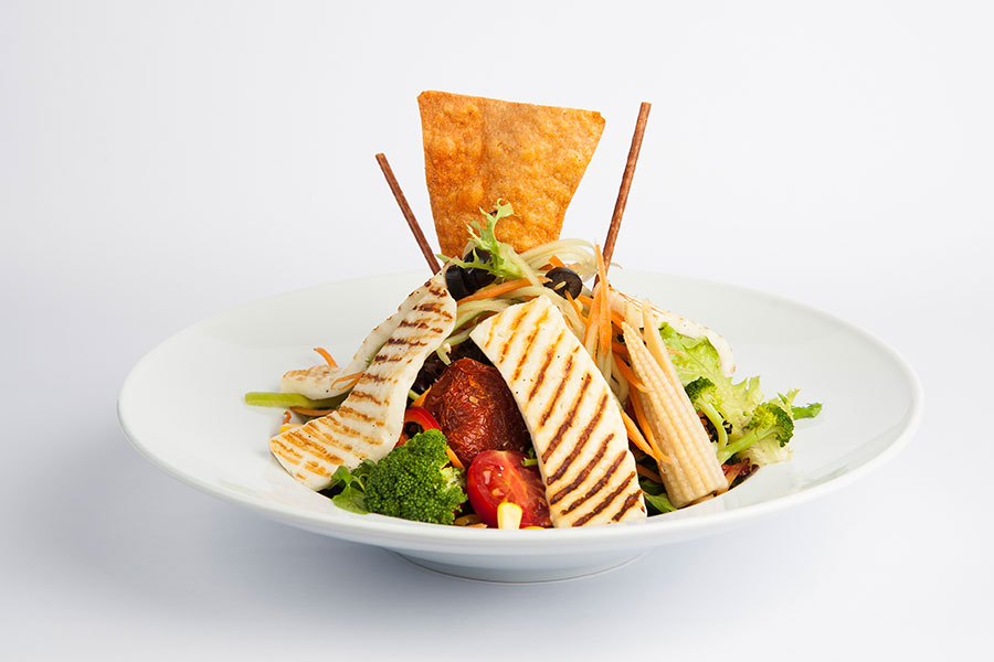 Grilled Halloumi Cheese Salad